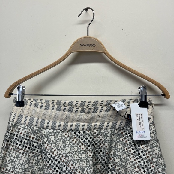NWT Custo A line skirt - Picture 4 of 6